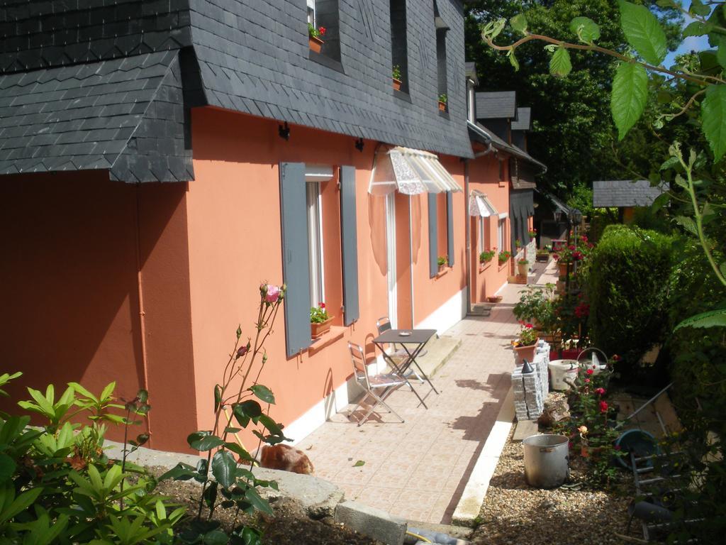 Les Coquillettes Bed & Breakfast Équemauville Exterior foto